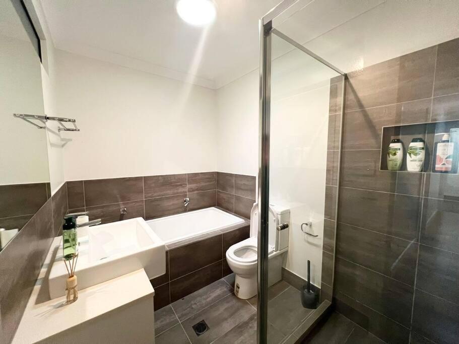 Holiday home Casa Cirrus 2- Newly Furnished Spacious 3 Bed Unit In A Duplex At Coomera Gold Coast