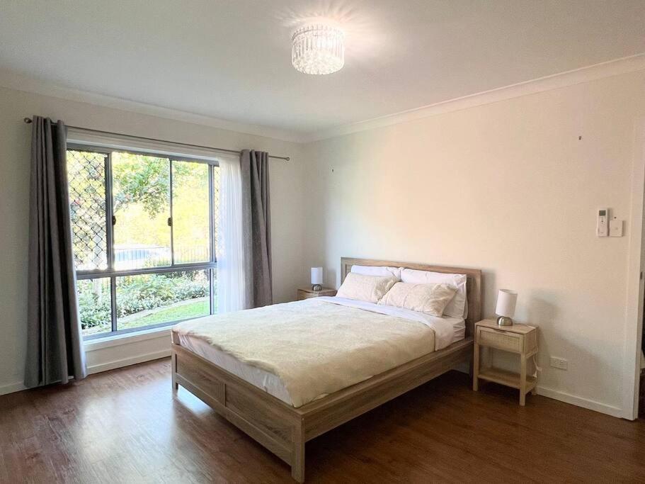 Casa Cirrus 2- Newly Furnished Spacious 3 Bed Unit In A Duplex At Coomera Holiday home